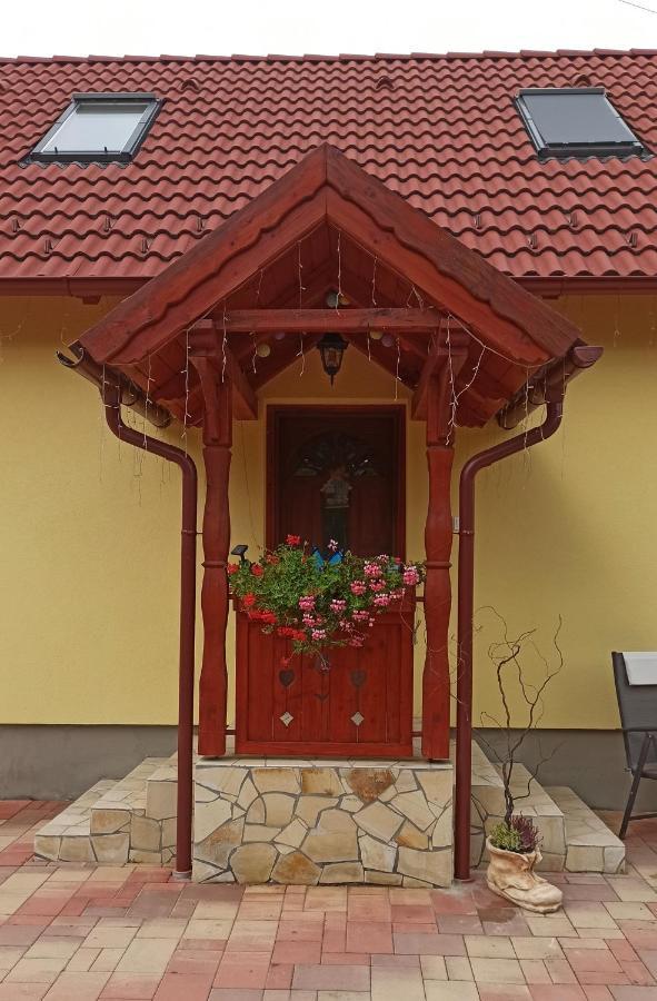 Marilyn Vendégház Kehidakustány Exterior foto